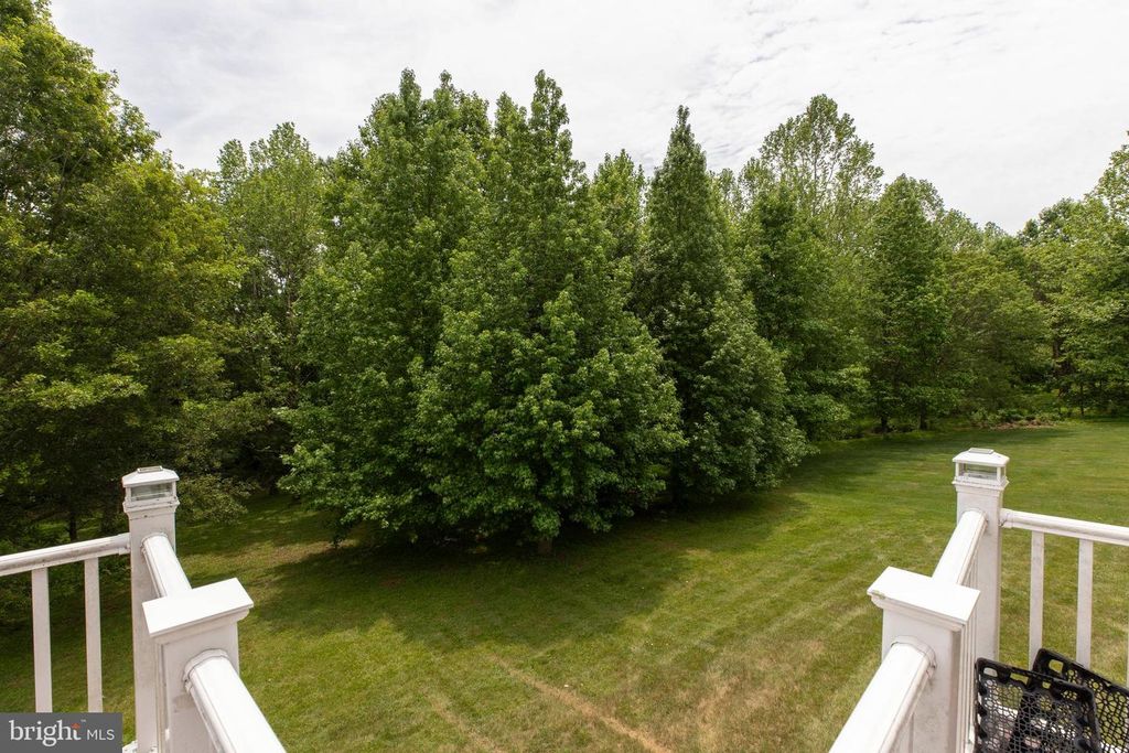 Image 79 of property listing at 19336 CYPRESS HILL WAY, Gaithersburg, MD 20879