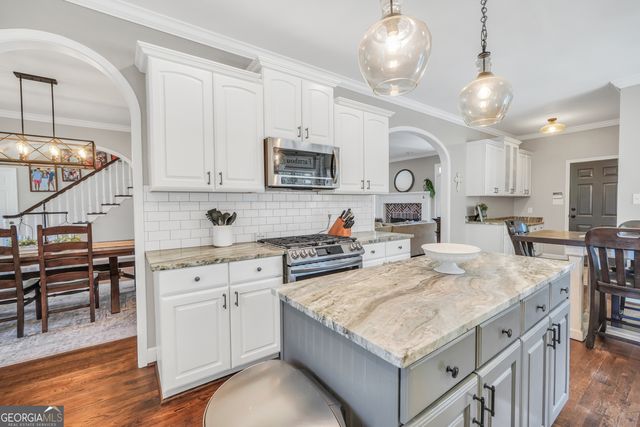 1964 E Lake Road, Mcdonough, GA 30252