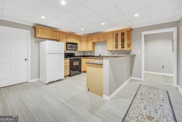 1964 E Lake Road, Mcdonough, GA 30252