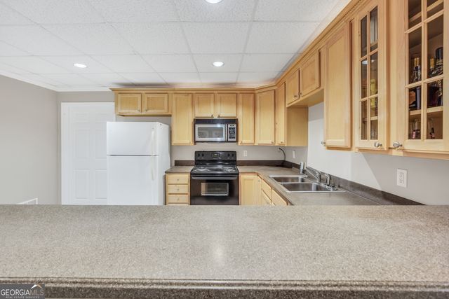 1964 E Lake Road, Mcdonough, GA 30252