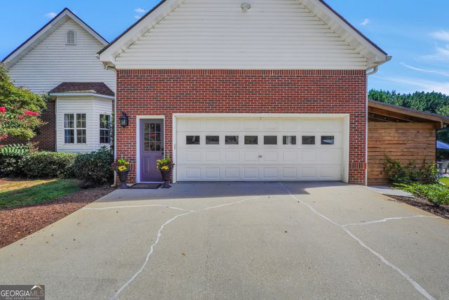 1964 E Lake Road, Mcdonough, GA 30252