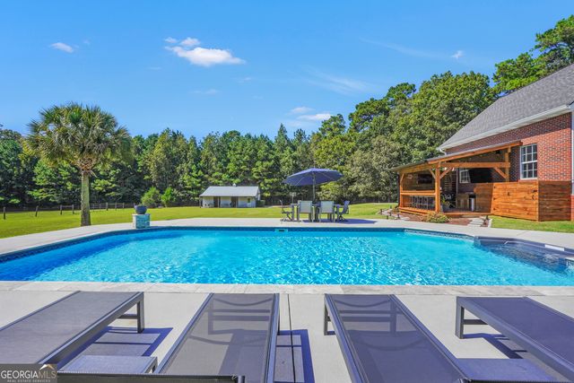 1964 E Lake Road, Mcdonough, GA 30252