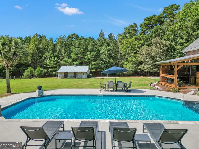 1964 E Lake Road, Mcdonough, GA 30252