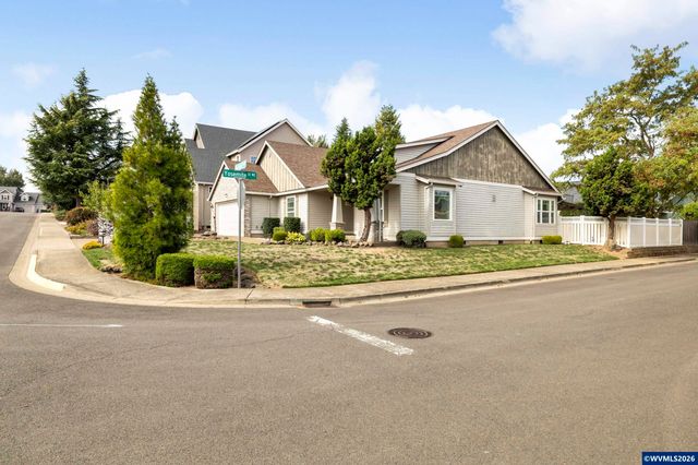14941 Seal Rock Av NE, Aurora, OR 97002
