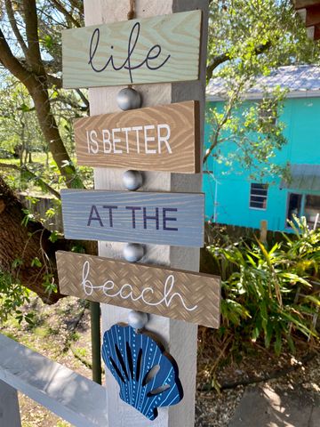 162 Smith Ln, Grand Isle, LA 70358