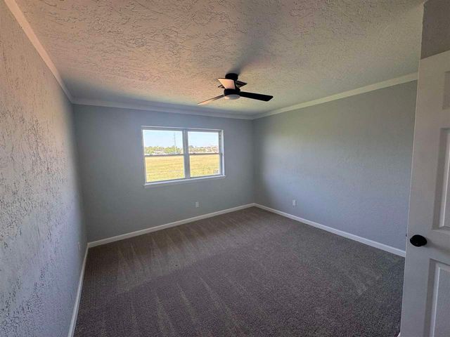 1650 NW 50th St, Lawton, OK 73505