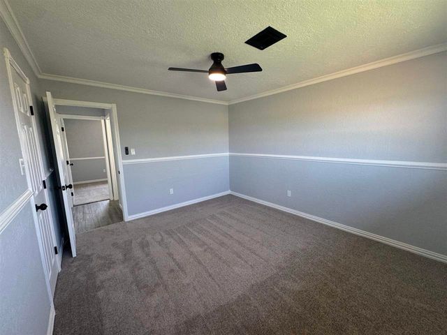 1650 NW 50th St, Lawton, OK 73505