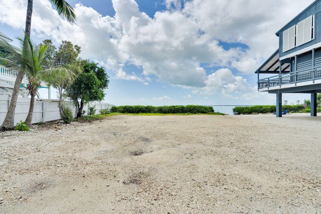22552 Jolly Roger Drive, Cudjoe Key, FL 33042