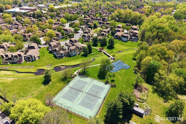 79 Park Gate Drive, Edison, NJ 08820