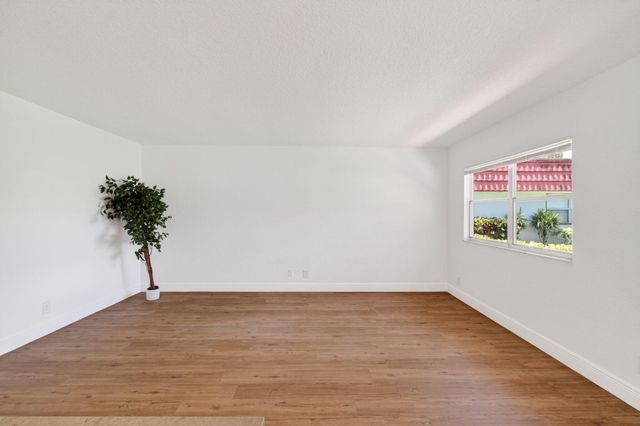 221 Waterford J, Delray Beach, FL 33446