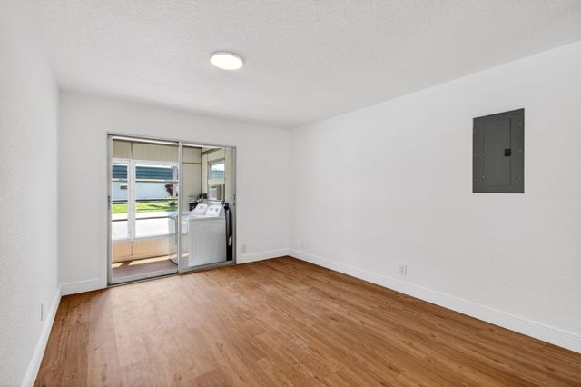 221 Waterford J, Delray Beach, FL 33446