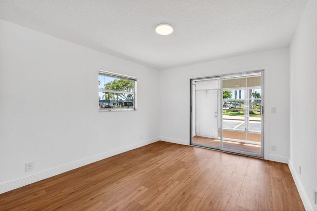 221 Waterford J, Delray Beach, FL 33446
