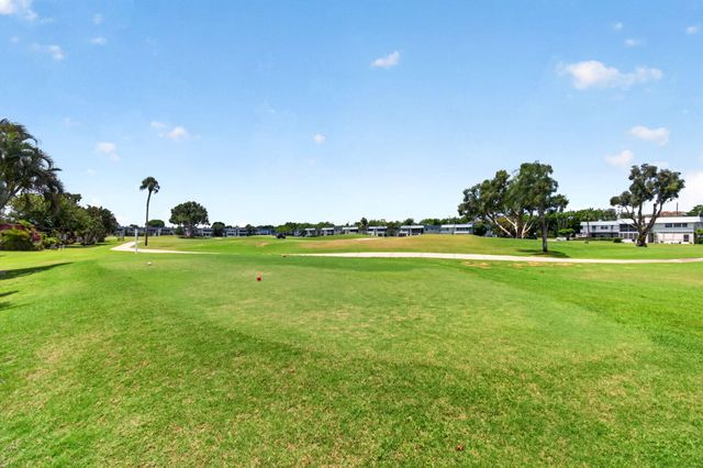 221 Waterford J, Delray Beach, FL 33446