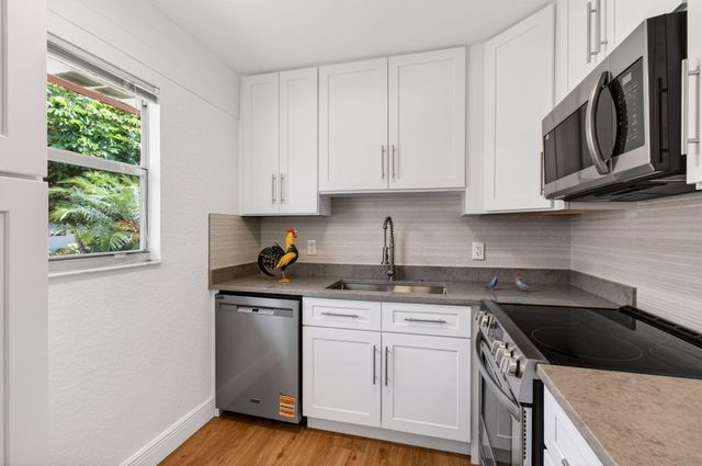221 Waterford J, Delray Beach, FL 33446