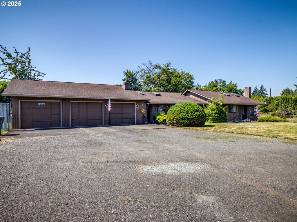 13740 Se BUSH St, Portland, OR 97236