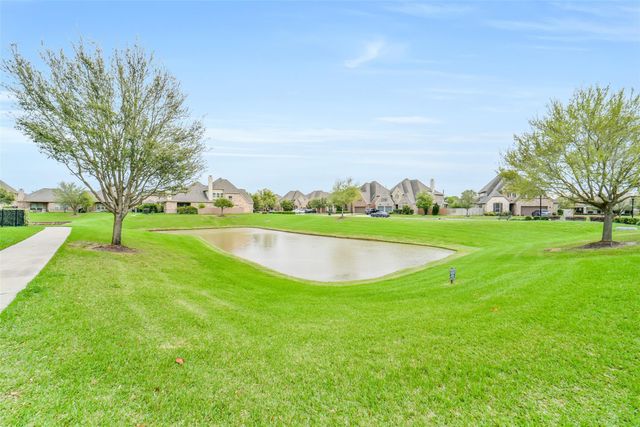 13205 Green Hills Drive, Houston, TX 77077