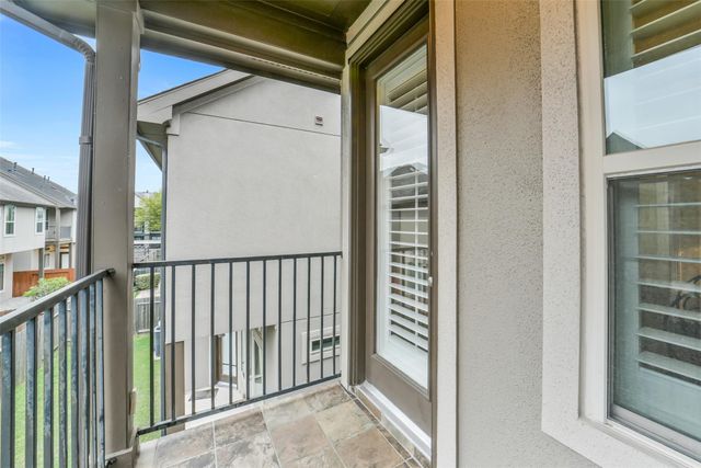 13205 Green Hills Drive, Houston, TX 77077