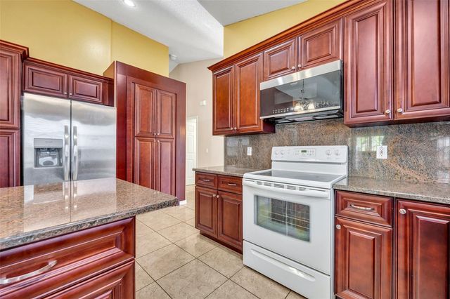 3136 CRYSTAL CREEK BOULEVARD, Orlando, FL 32837