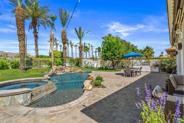 80030 Via Valerosa, La Quinta, CA 92253