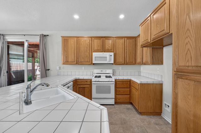 3425 China Hat Isl Rd, West Sacramento, CA 95691