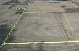 0002 W 5000N Road, Custer Park, IL 60481