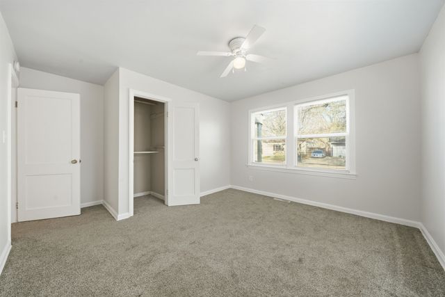 631 N Parkwood Ln, Wichita, KS 67208