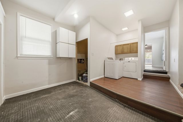 631 N Parkwood Ln, Wichita, KS 67208