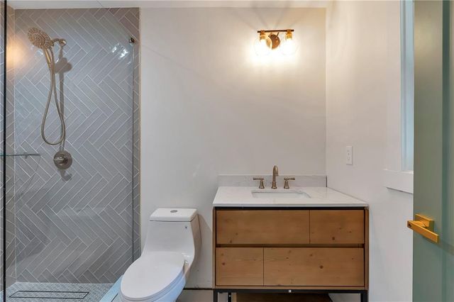 1300 Aniwaka Avenue SW, Atlanta, GA 30311