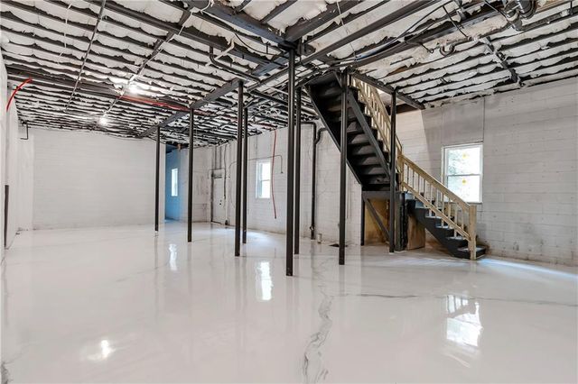 1300 Aniwaka Avenue SW, Atlanta, GA 30311