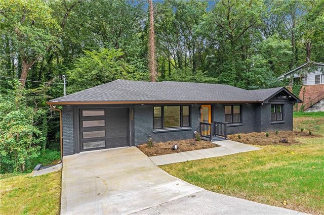 1300 Aniwaka Avenue SW, Atlanta, GA 30311