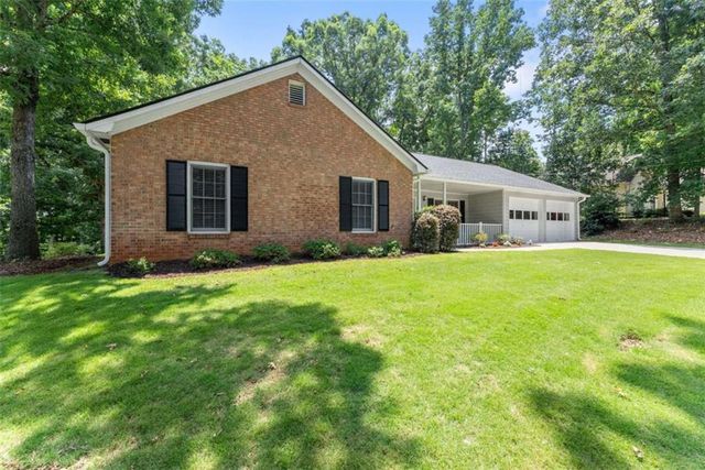 5607 Frontier Walk Lane, Buford, GA 30518