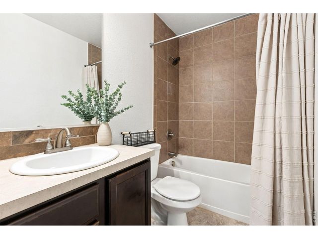 4809 Everest Pl, Greeley, CO 80634