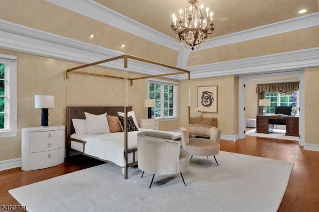 14 Grasmere Ct, Livingston Twp., NJ 07039