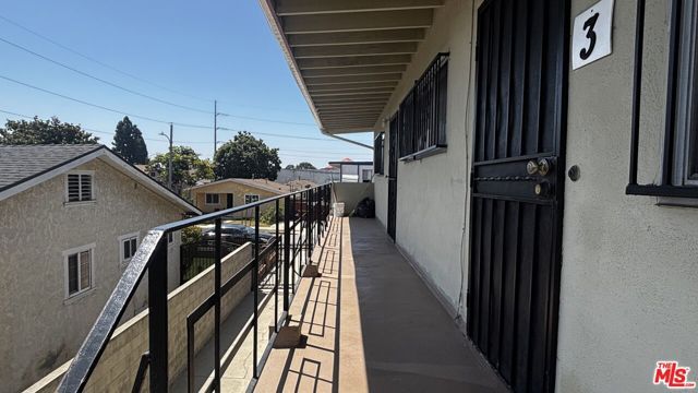 309 W Buckthorn Street, Inglewood, CA 90301