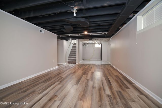 118 Holley Rd, Louisville, KY 40222