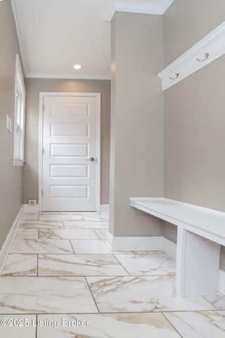 118 Holley Rd, Louisville, KY 40222