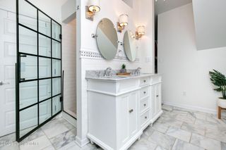 118 Holley Rd, Louisville, KY 40222