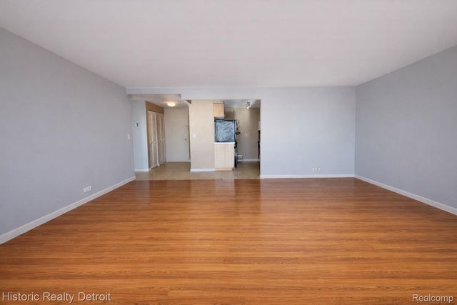 1300 E Lafayette 905, Detroit, MI 48207