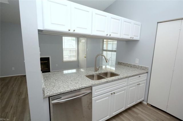 503 Pillar CT, Virginia Beach, VA 23462