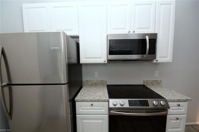 503 Pillar CT, Virginia Beach, VA 23462