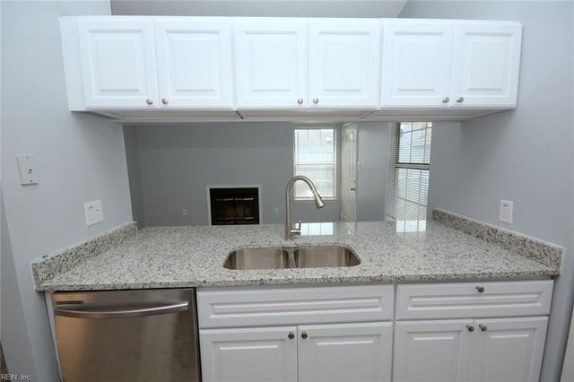 503 Pillar CT, Virginia Beach, VA 23462