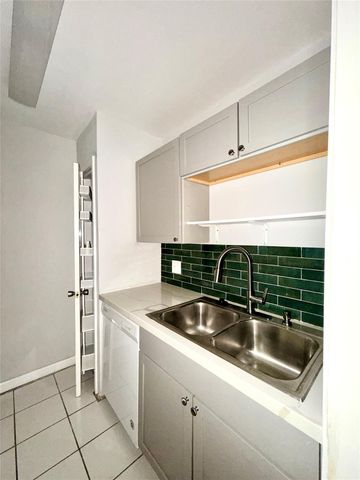 2507 Montrose Boulevard 13, Houston, TX 77006