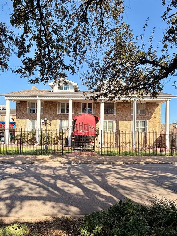 2507 Montrose Boulevard 13, Houston, TX 77006