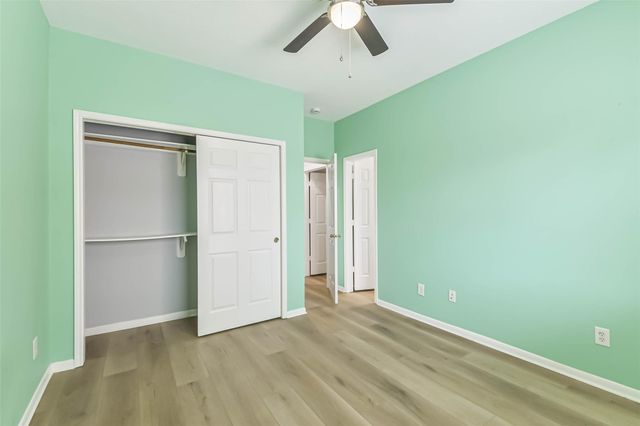 9906 Palisade Lakes Drive, Houston, TX 77095