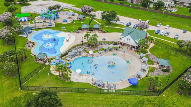 9906 Palisade Lakes Drive, Houston, TX 77095