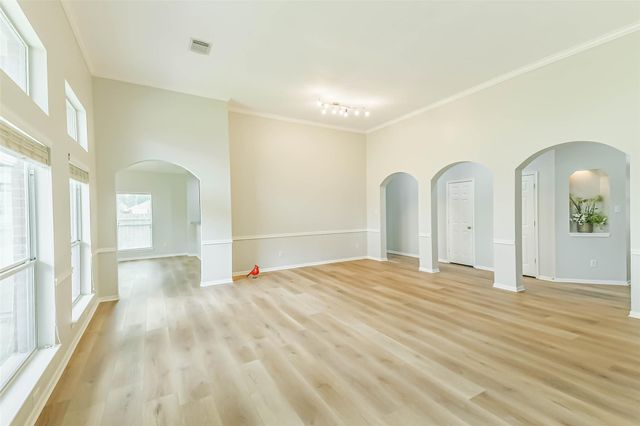 9906 Palisade Lakes Drive, Houston, TX 77095