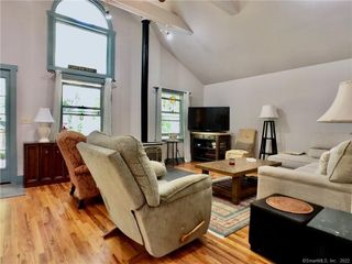 5 Reservoir Street A, Bethel, CT 06801