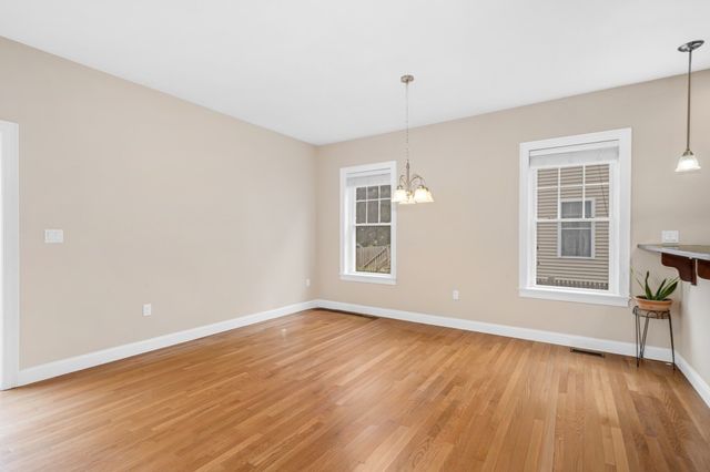 21 County St. B, Peabody, MA 01960