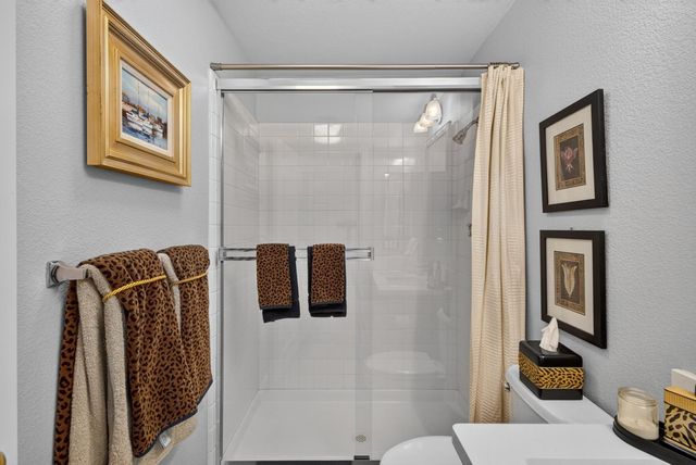 3207 Europa St, Roseville, CA 95661
