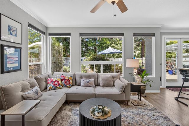 3207 Europa St, Roseville, CA 95661